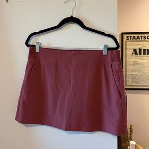Athleta Brooklyn Skort Maroon
